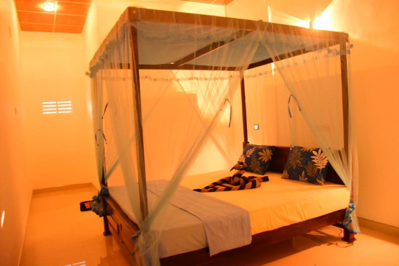 Kuma Safari Lodge 达瓦拉维 外观 照片