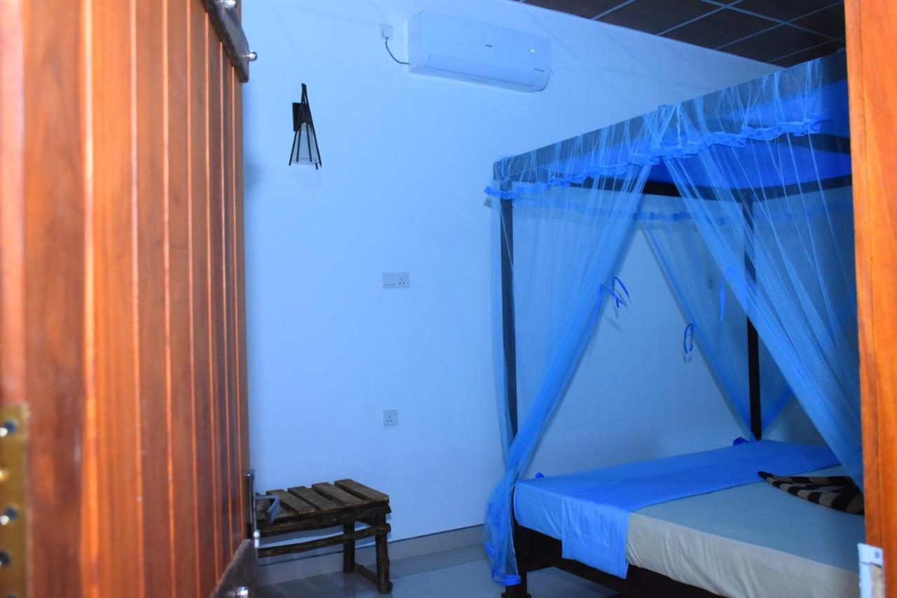 Kuma Safari Lodge 达瓦拉维 外观 照片