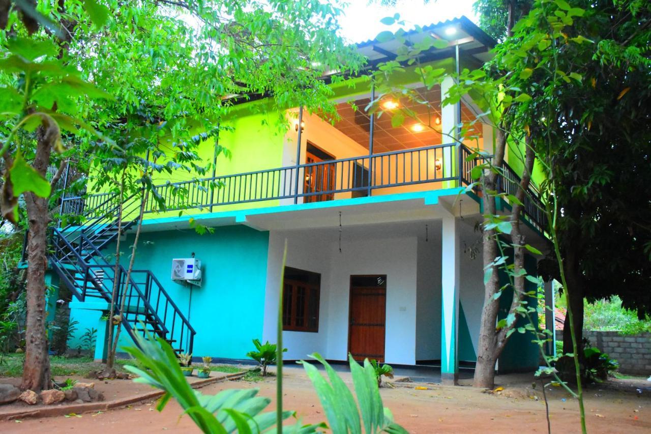 Kuma Safari Lodge 达瓦拉维 外观 照片
